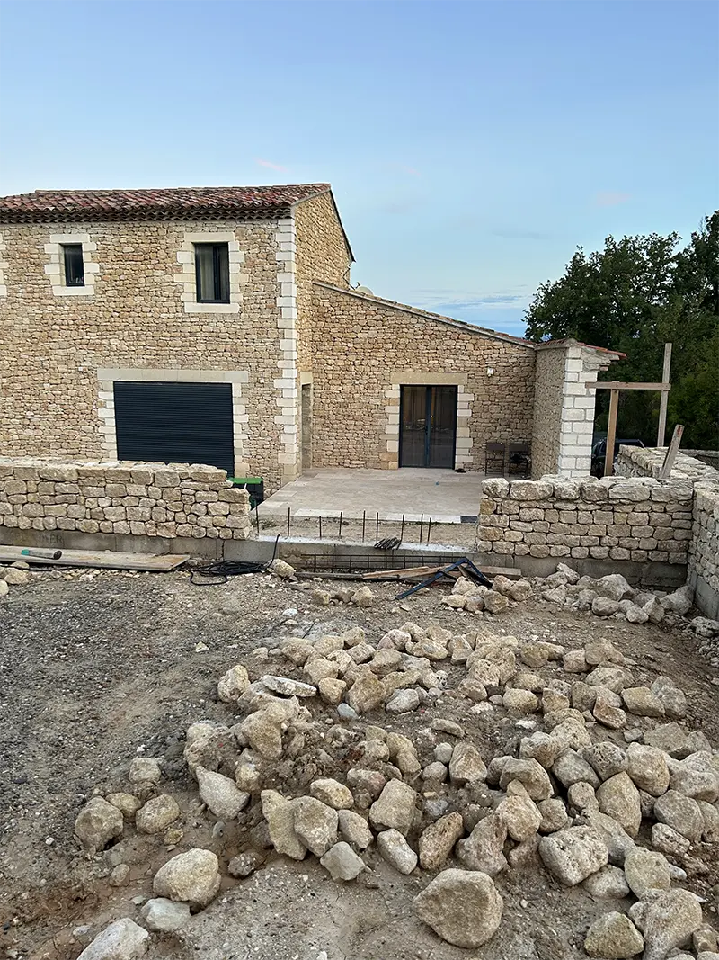 constructeur-maison-pierre-apt-3