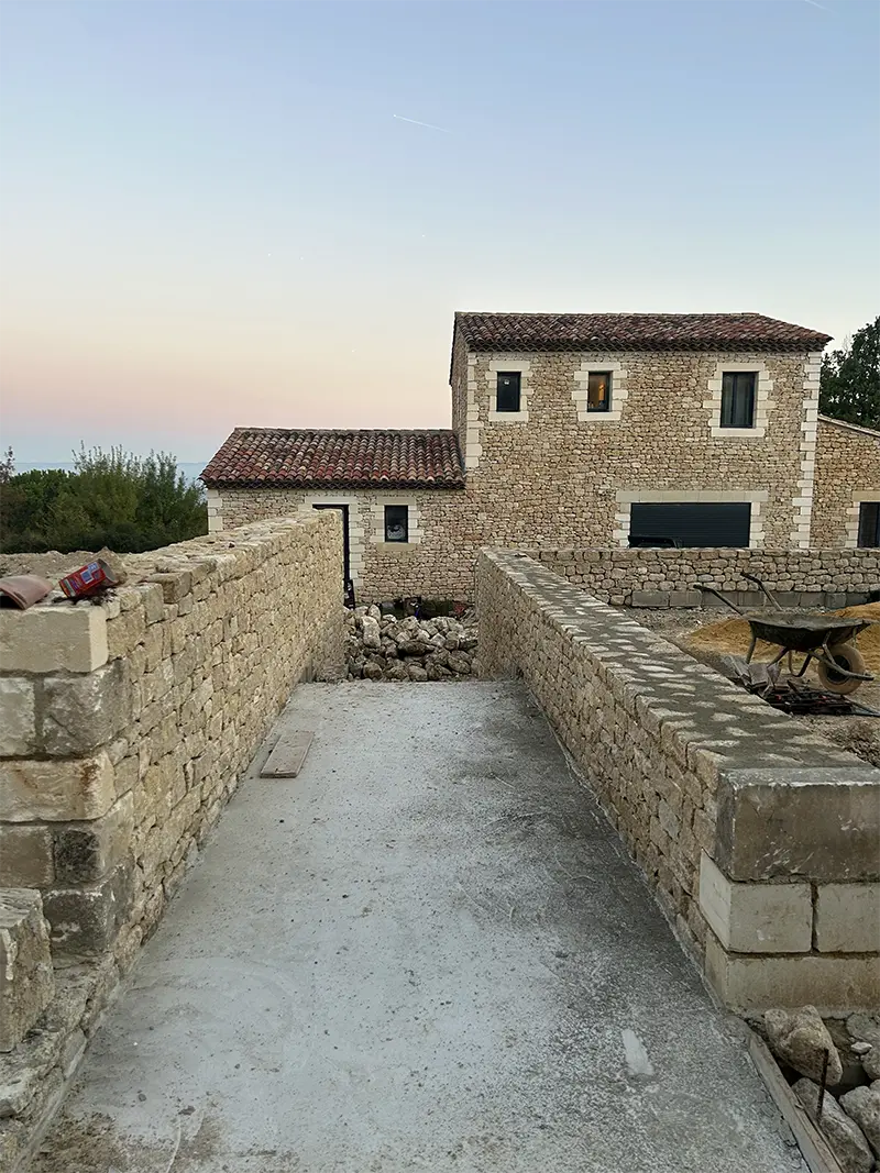 constructeur-maison-pierre-apt-9