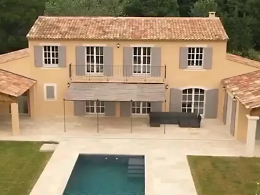 constructeur-maison-pierre-menerbes-1